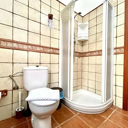 Casa Con Wifi, Piscina Con Vistas Directamente Al Mar, Rodeada De Arboles Limoneros * La Guancha