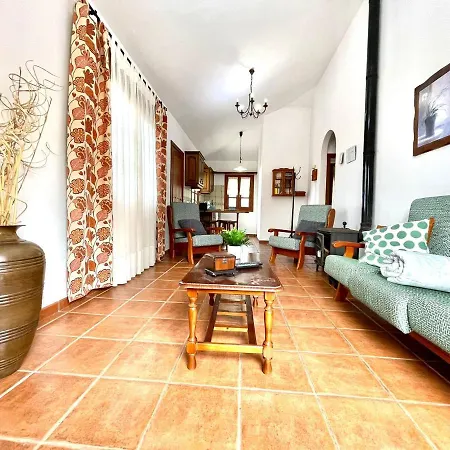 Tatil Evi Casa Con Wifi, Piscina Con Vistas Directamente Al Mar, Rodeada De Arboles Limoneros *