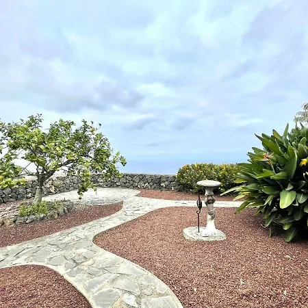Casa Con Wifi, Piscina Con Vistas Directamente Al Mar, Rodeada De árboles Limoneros